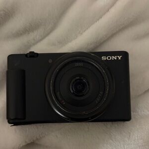 Sony Black Compact Digital Camera